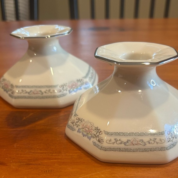 Lenox Charleston Candle Holders. Floral and Cream Cottagecore Grandma - Picture 2 of 10
